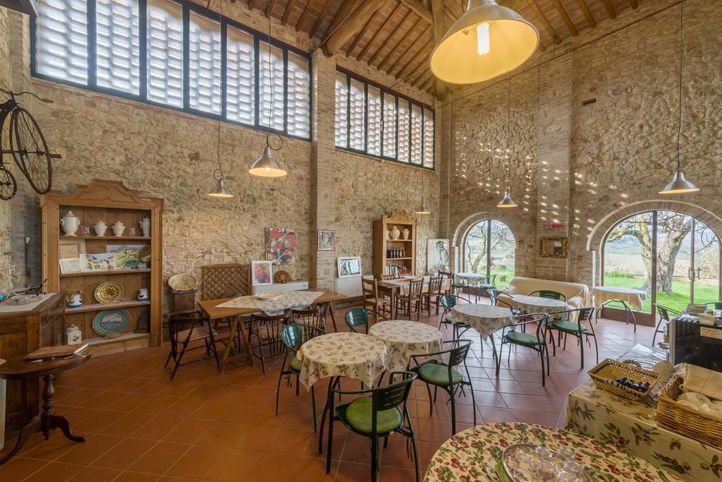 סן ג'ימיניאנו Agriturismo Santa Croce מראה חיצוני תמונה